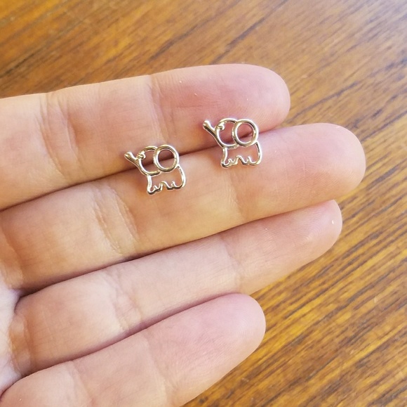 Jewelry - NWOT Sterling Silver Elephant Studs